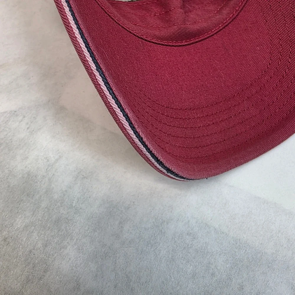 Vintage Carhartt Baseball Cap Burgundy Embroidered Patch Hard‎ At Work Strapback